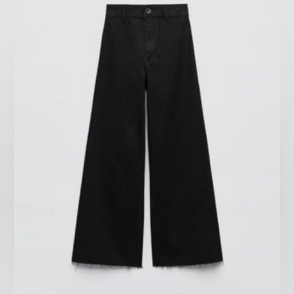 Zara Wide Leg Jean Marine Straight Model